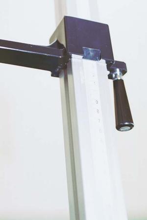 「歯茎ホワイトニングで変わる！美しい口元を手に入れるための効果的な方法と実践ガイド」